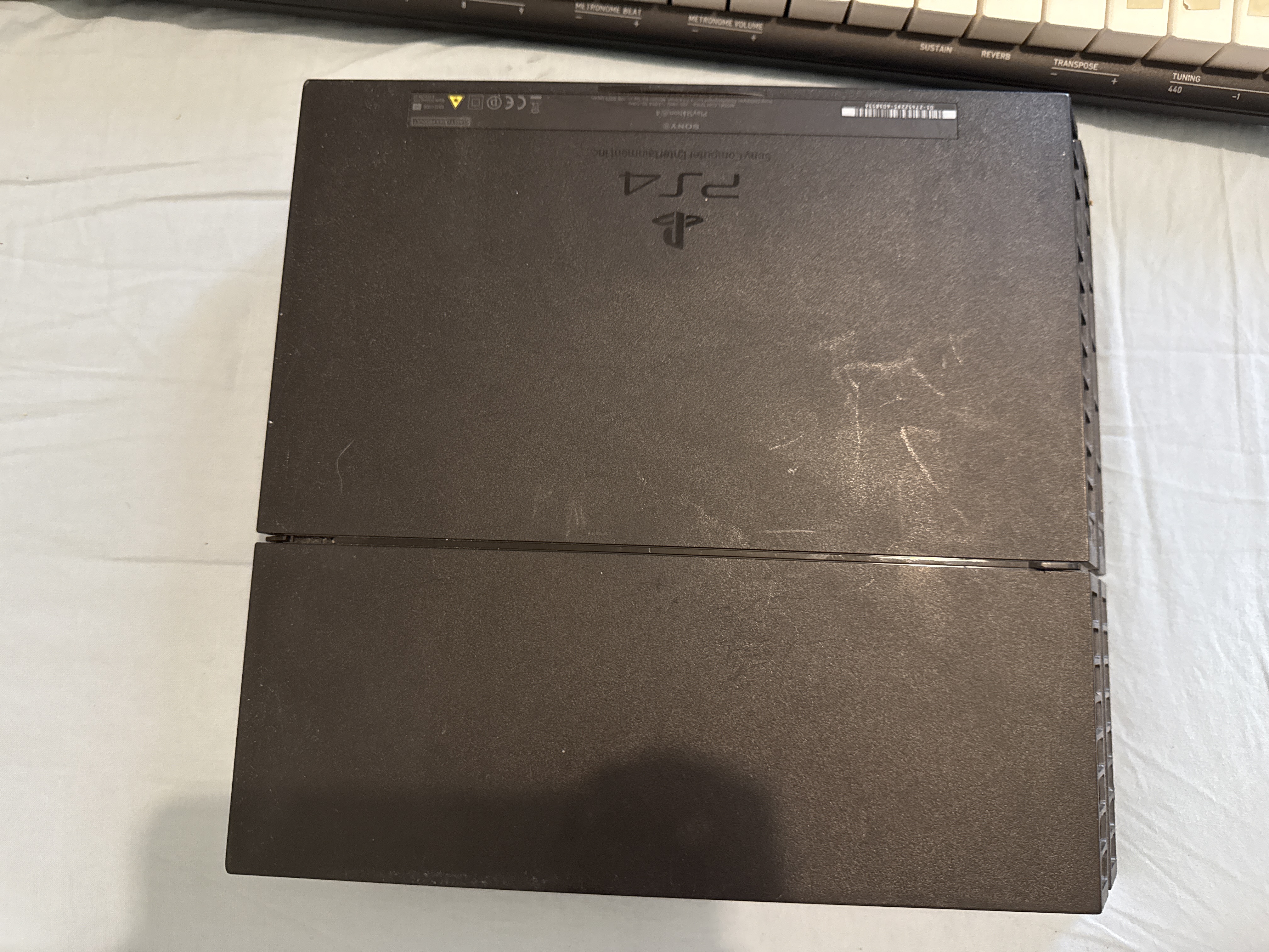 PS4 for sale in a good condition 
