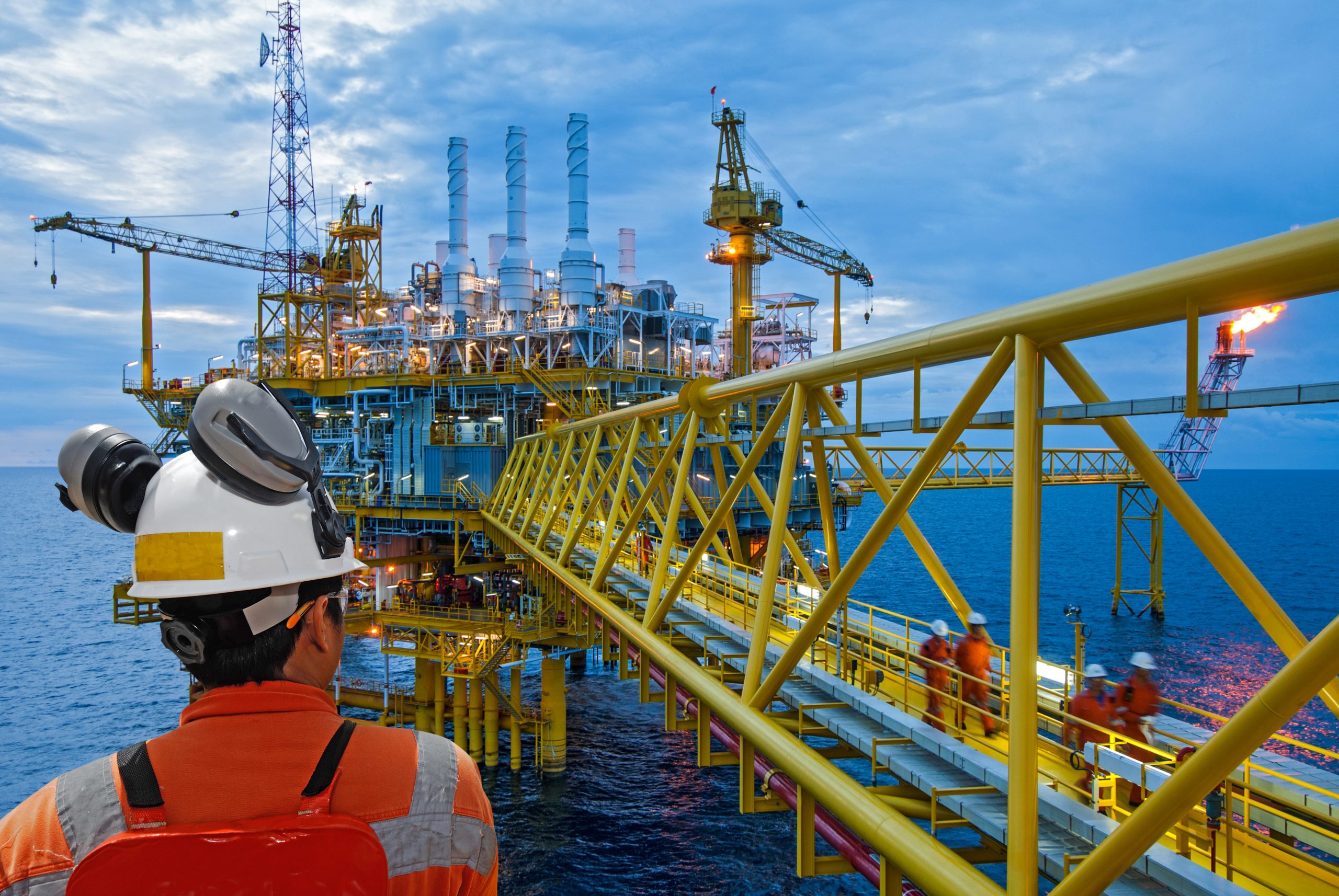  We have EN590, JET A1,D2 ,D6 On FOB AND TTO AVAILABLE 