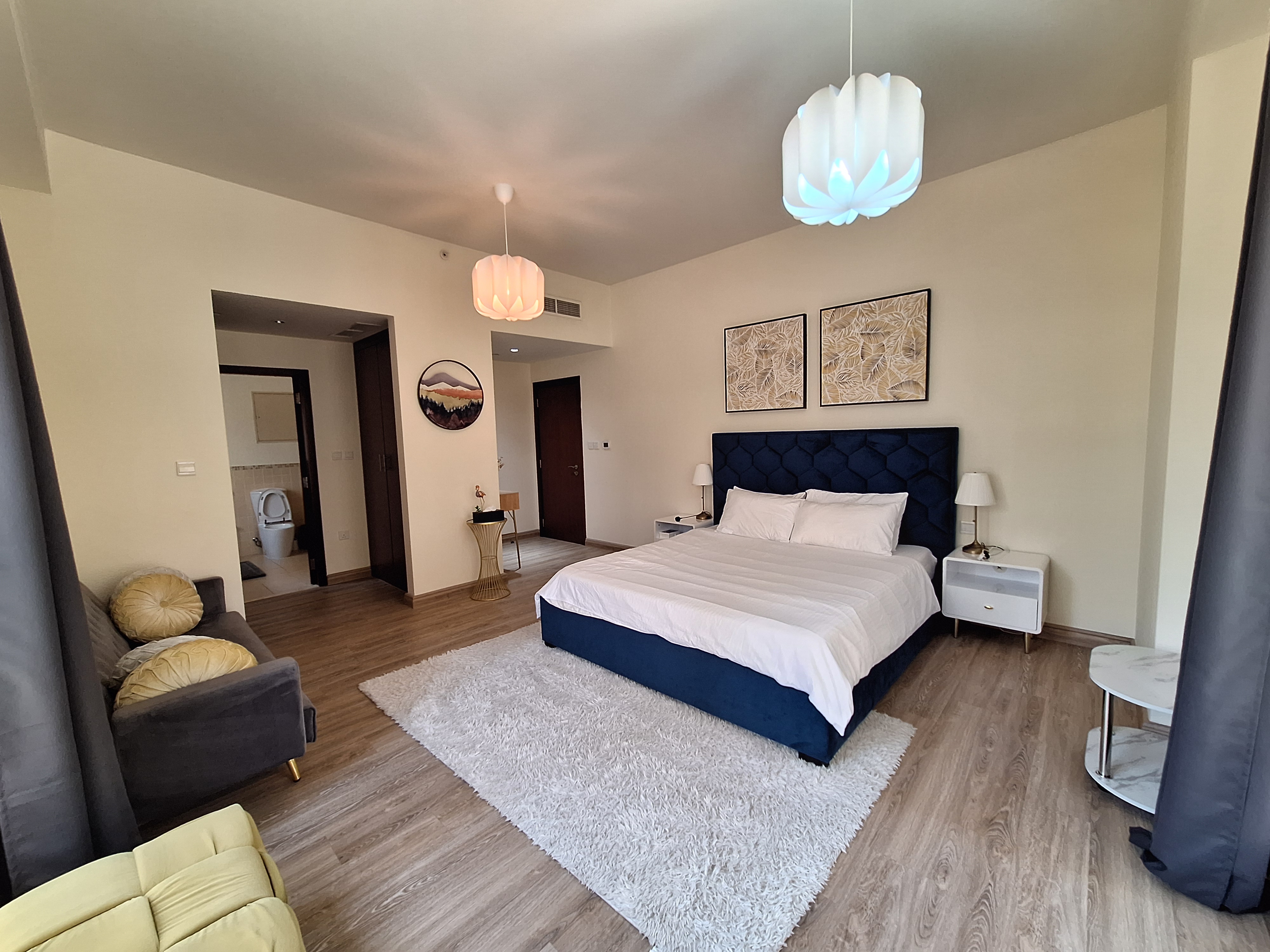 Stylish 1-Bedroom Apartment | Fully Furnished | Balcony + Laundry Room | Prime Location